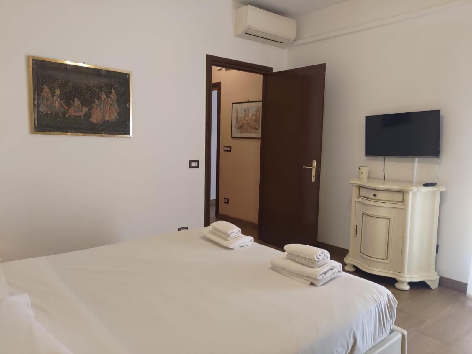 San Giovanni Apartment With Balcony Roma Exterior foto